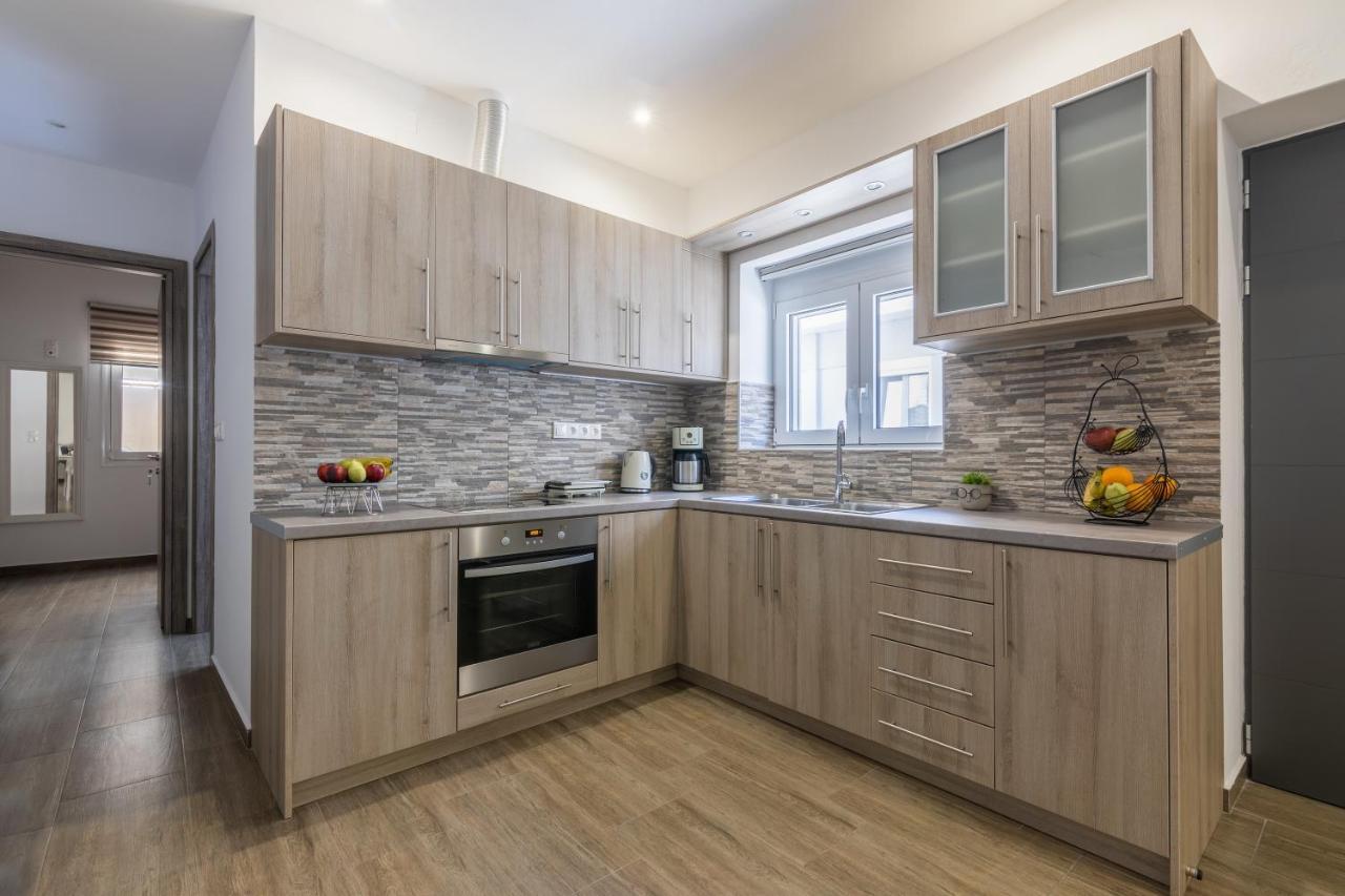 Elegant City Apartment 이라클리온 외부 사진